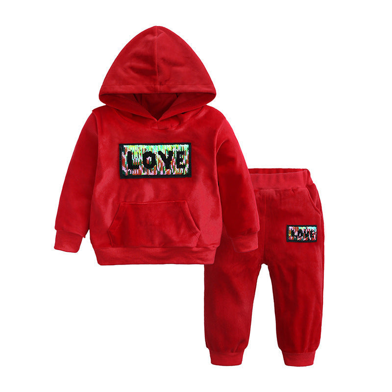 Baby winter outfit for boys & girls with a hood and matching pants.
