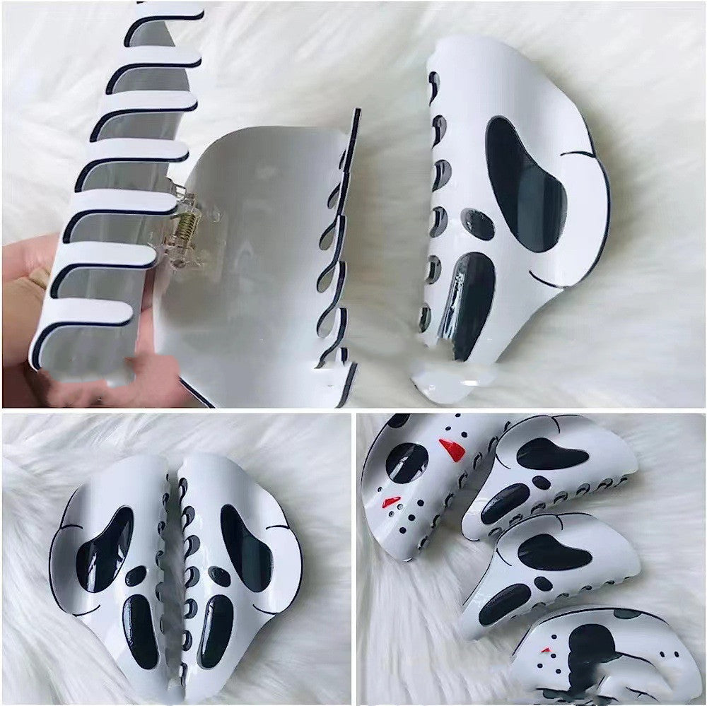 Halloween Grimace barrettes in white