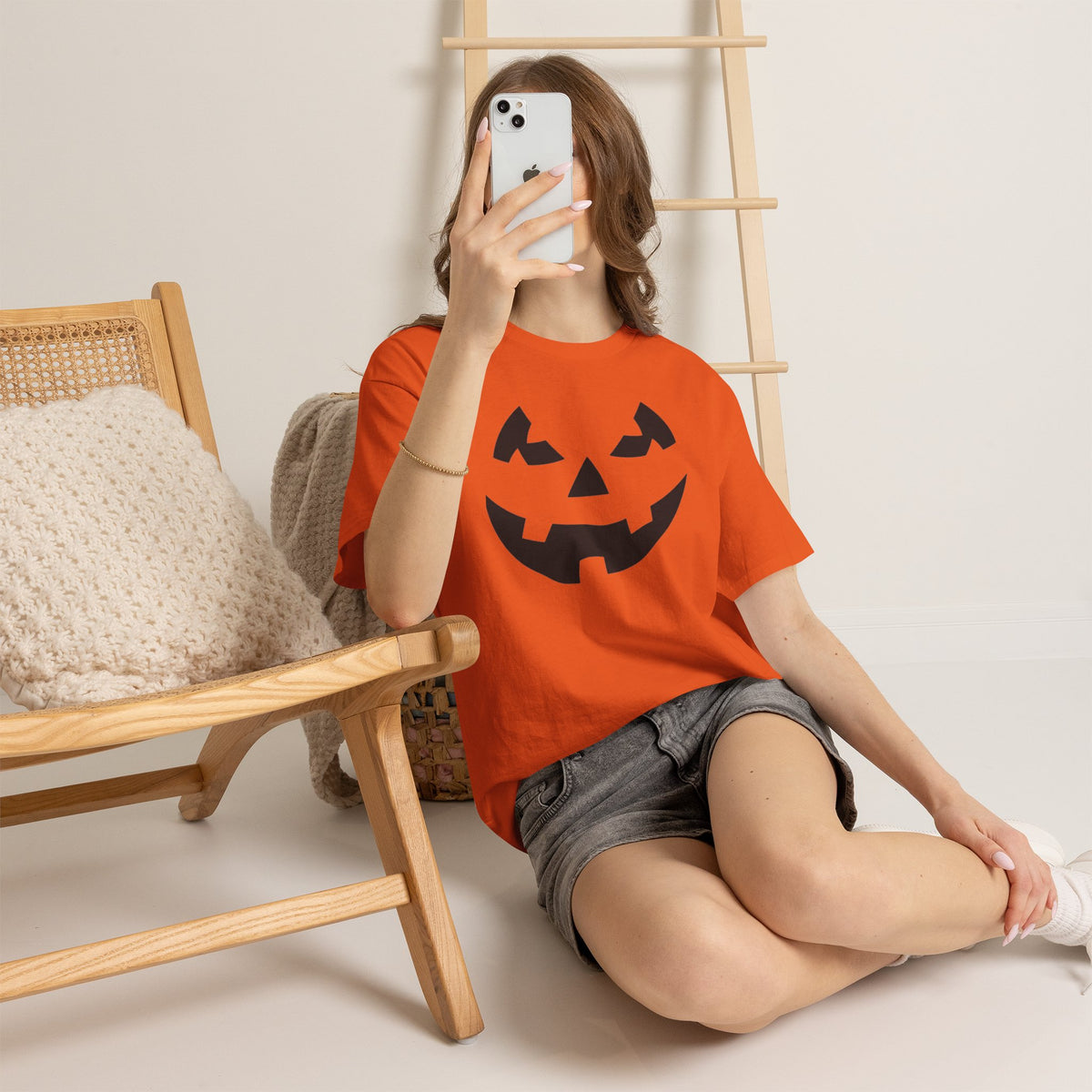 Halloween pumpkin face tee in orange