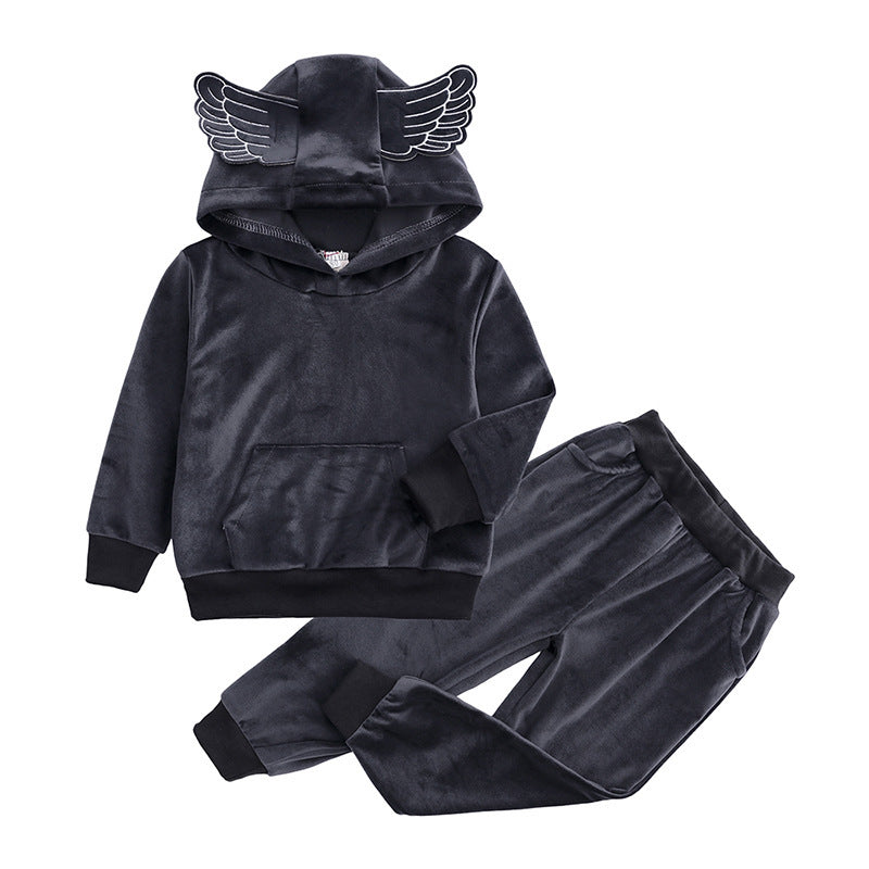 Baby winter outfit for boys & girls with a hood and matching pants.